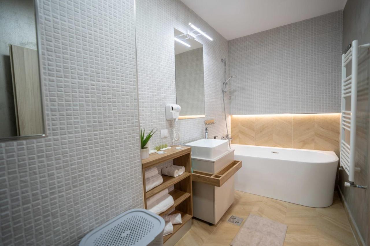 Cozyhome * Braşov