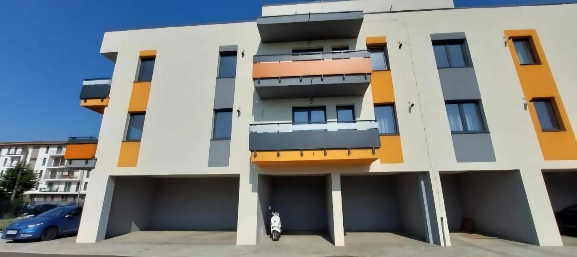 Cozyhome Apartment *